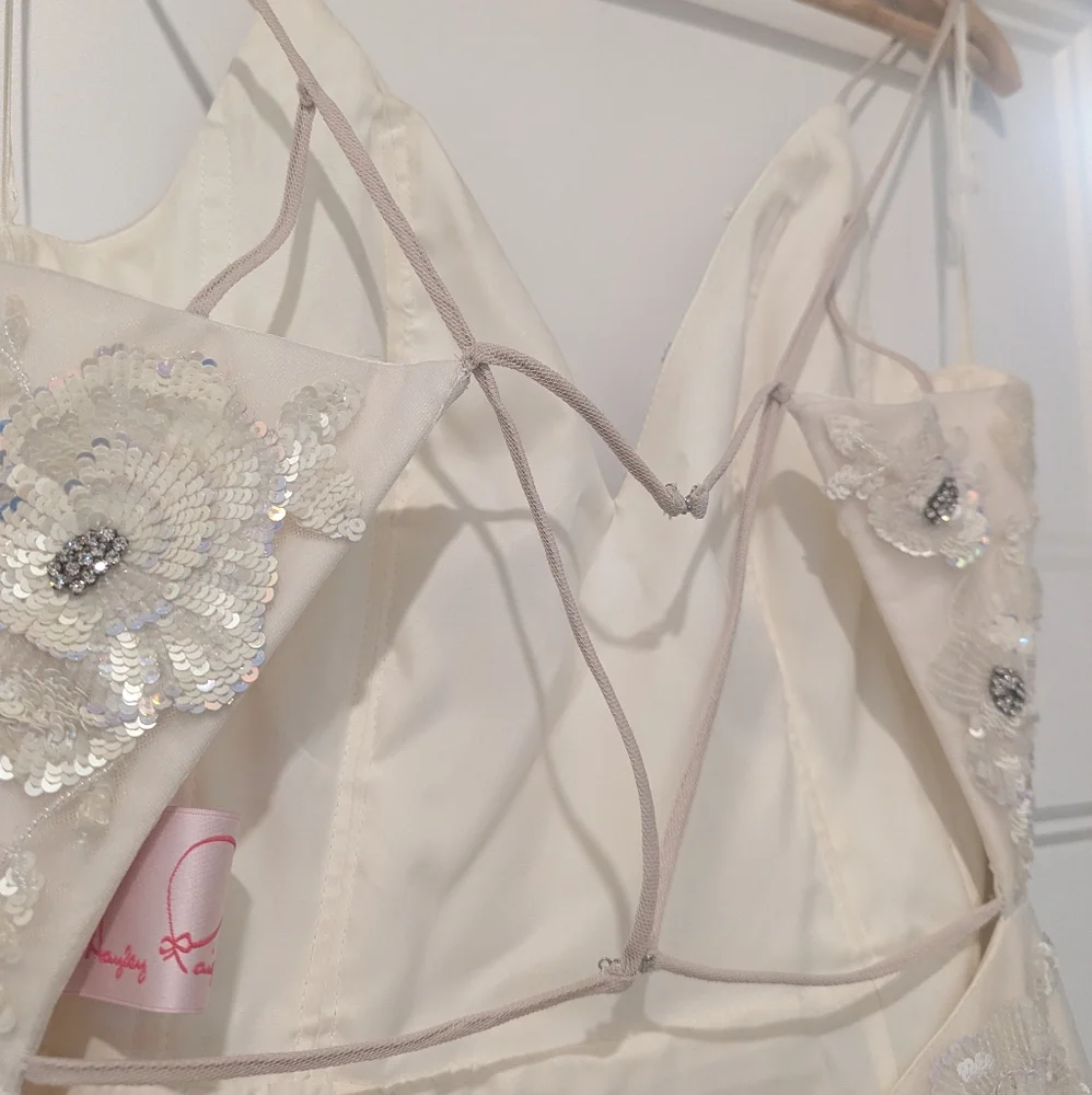 HAYLEY PAIGE Honor Bridal Gown - Picture 12 of 12